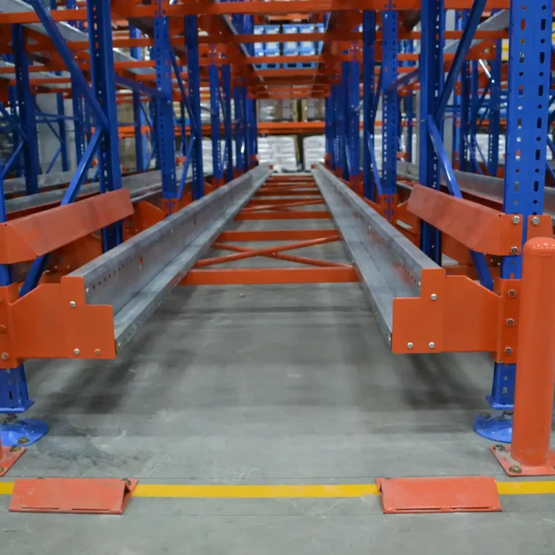 4-kierunkowe regały paletowe typu „shuttle”