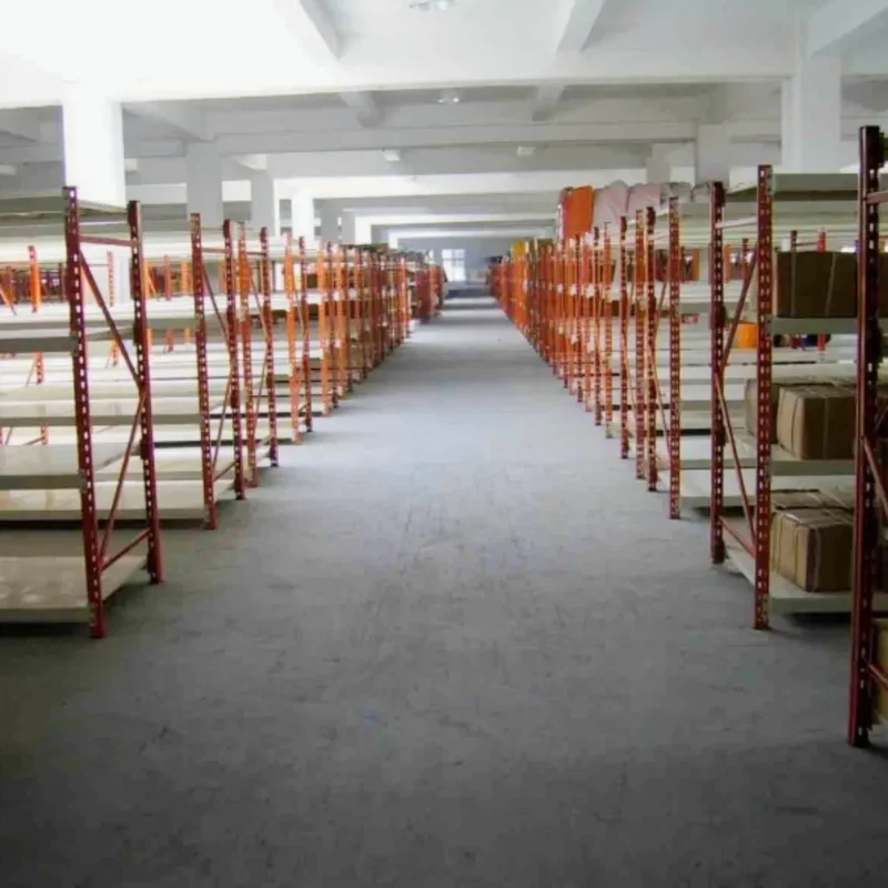 Scaffalature di stoccaggio per carichi medi (2)